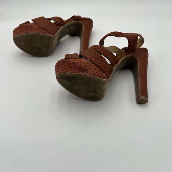 LC Lauren Conrad Brown Strappy Open-Toe Heeled Sandals –see measurement - Picture 9 of 9
